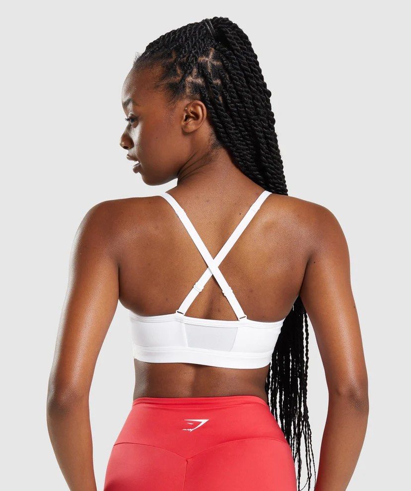 gymshark ruched sports bra white xs, Women's Fashion, Activewear on  Carousell