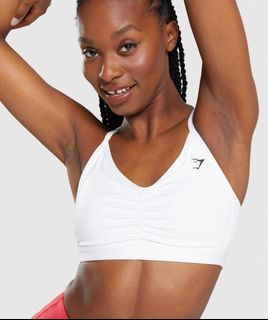 Gymshark Ruched Training Sports Bra in Orange (Size S), Women's Fashion,  Activewear on Carousell