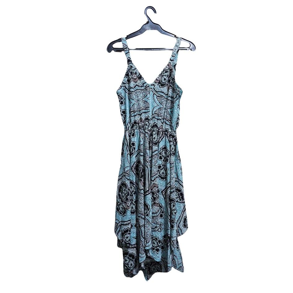 HM Paisely Teal Dress (Category: Dresses) located in Makati City. Submitted by corner.ice (Listing ID 1283565191, Image 1). Description: .