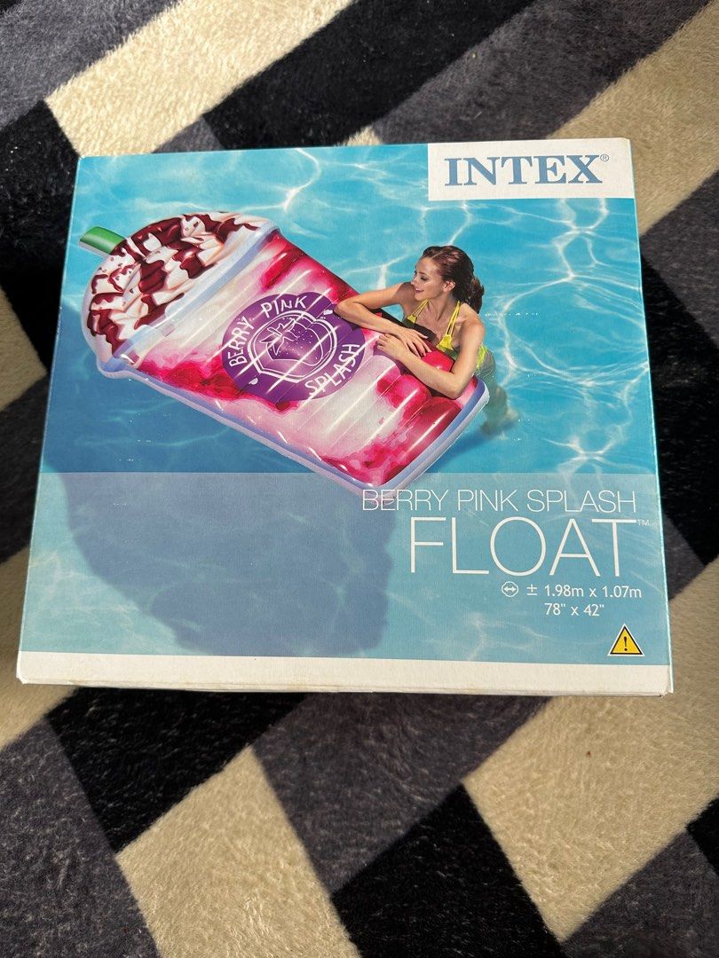 Berry pink splash float 2025