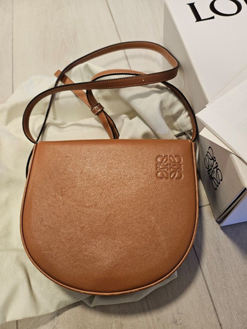 Loewe mini Bolso heel bronzed heel mini bag tan