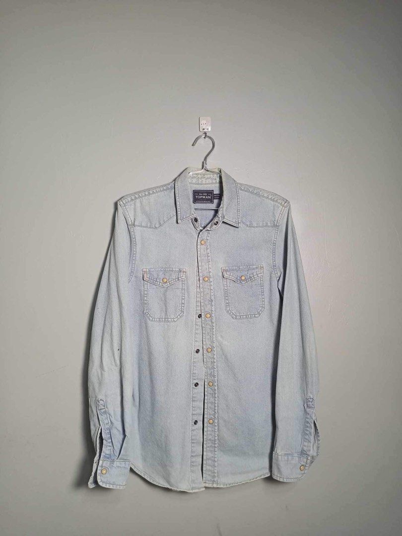 Long sleeve Topman (Category: Tshirts & Polo Shirts ) located in Quezon City. Submitted by kror0 (Listing ID 1283524437, Image 1). Description: Used around 2-4 times. Good for layering.