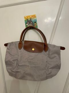 （分類：）位於 。 由 everythingfine2024 提交（商品編號 1283578816，圖片 1）。簡介： 。