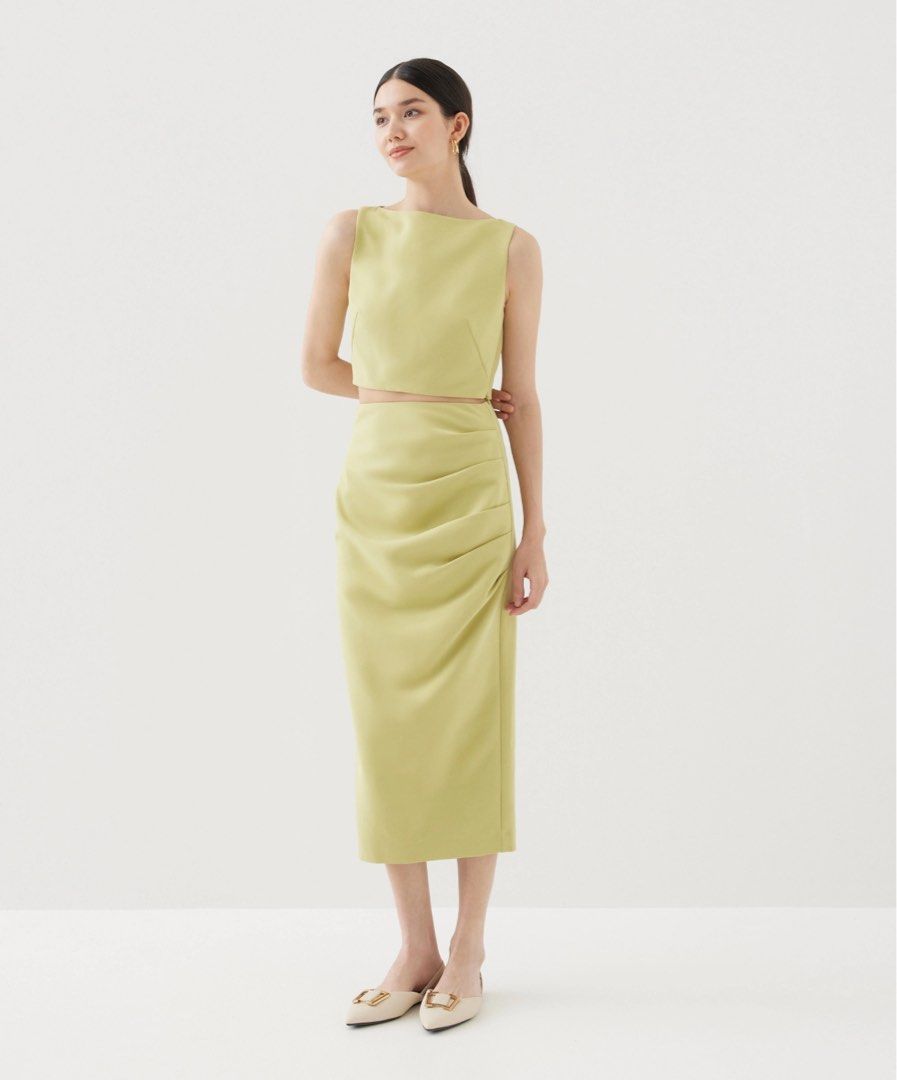 Love Bonito Mailea Skirt (Category: Skirts) located in Quezon City. Submitted by sssaamy (Listing ID 1283554320, Image 1). Description: Very cute!! Rfs: got the wrong size 💩.