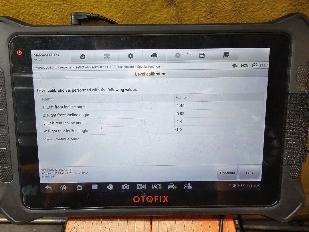 Mercedes S Class W222 Airmatic Air Suspension Height Level Calibration