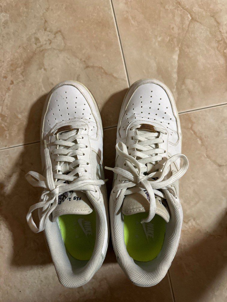 White floral air outlet force 1