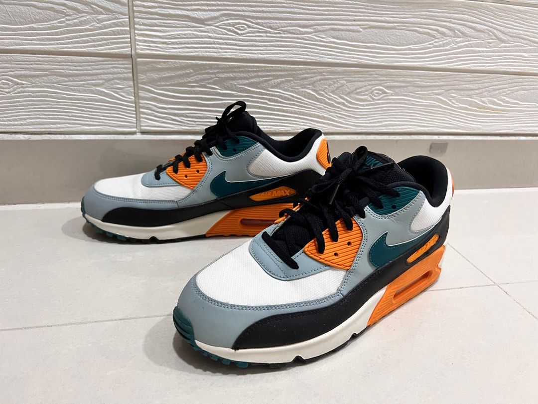 Nike air max blue and gold best sale