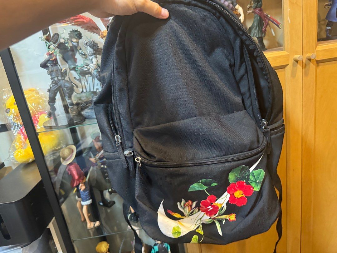Nike heritage floral backpack discount
