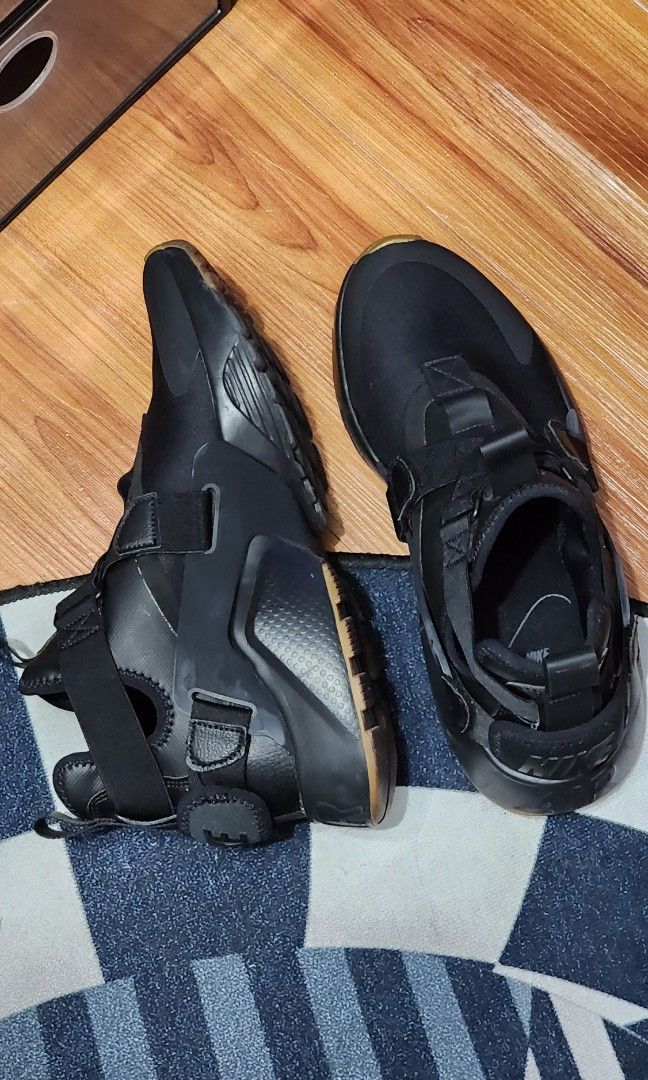 Nike huarache city women store