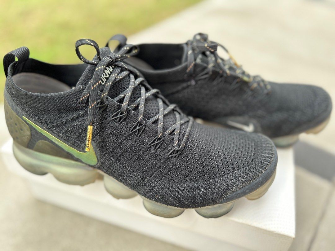 Nike free flyknit 2.0 mens gold 2025