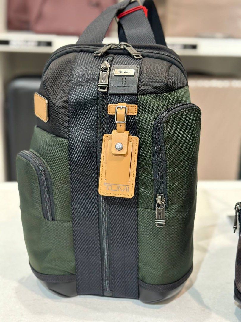 Tumi higgins hot sale