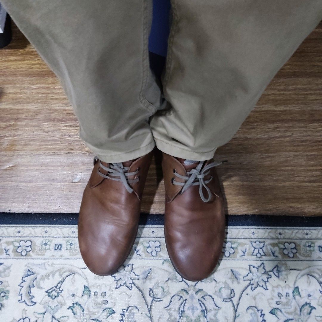 Salvatore ferragamo online chukka boots