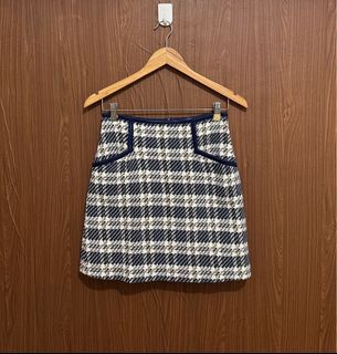 sandro checked tweed skirt size 1 waistline fits 25-26
