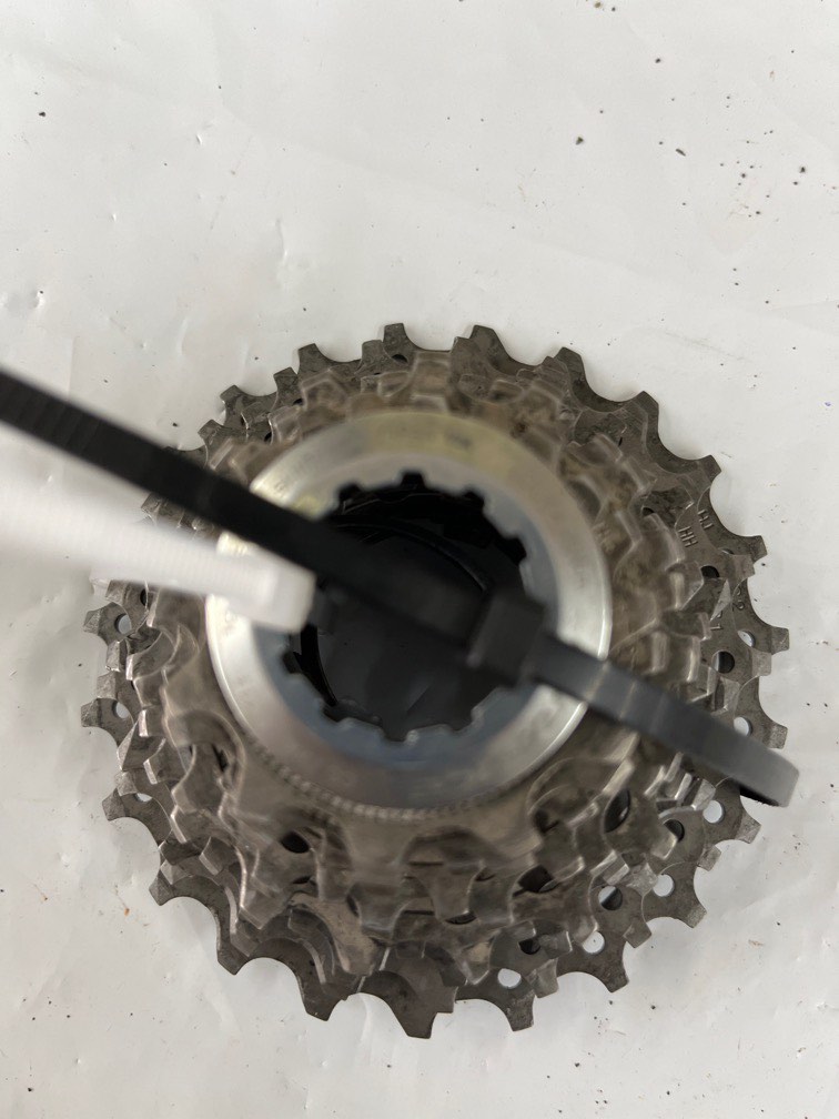 Shimano Dura Ace cassette CS 7900 11 23T 10sp Sports Equipment