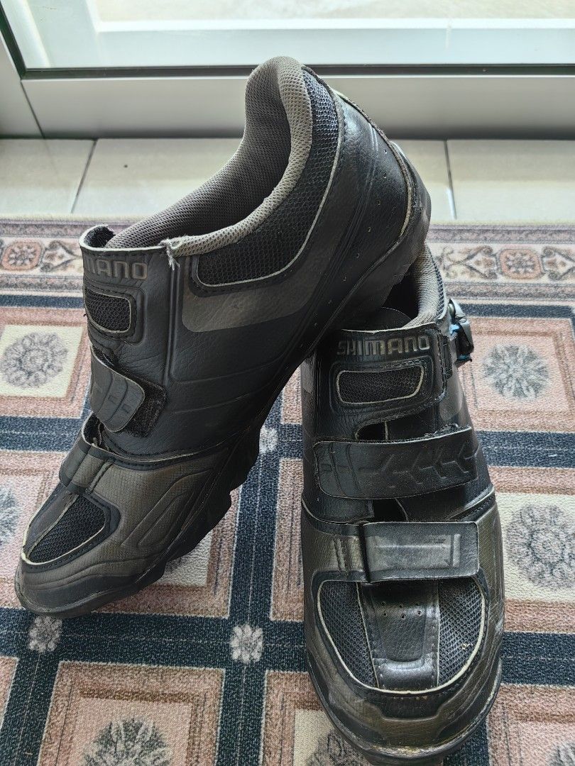 Shimano Torbal Mountain Bike shoes saiz 43 Sports Equipment