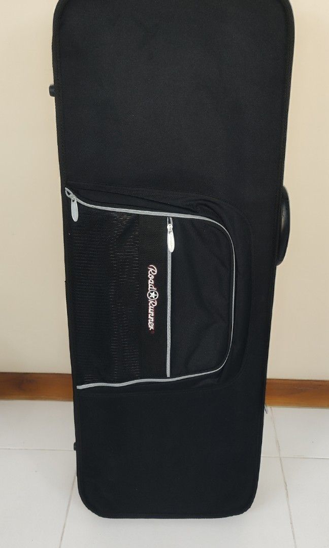 Road runner polyfoam electric guitar case on sale