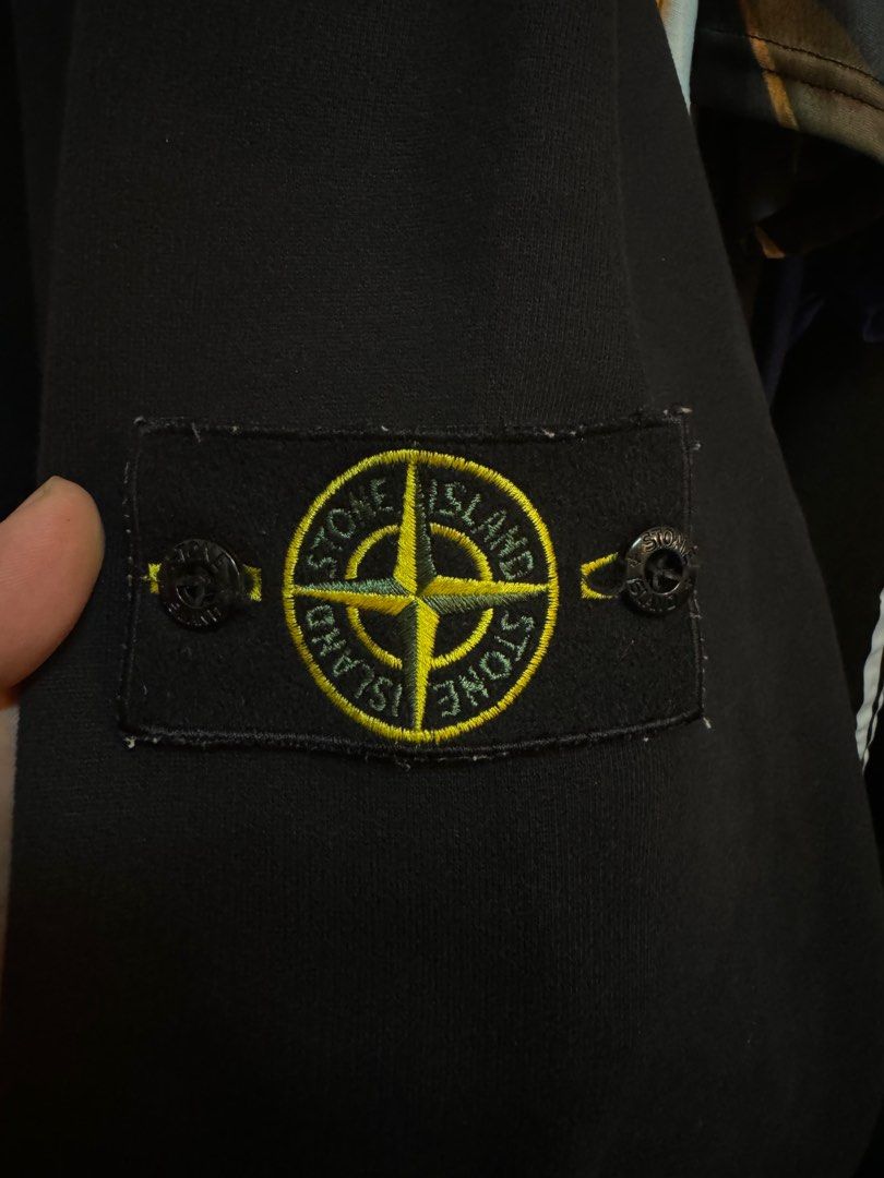 Stone island sweatshirt fake store