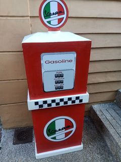 Vespa fuel dispenser display
