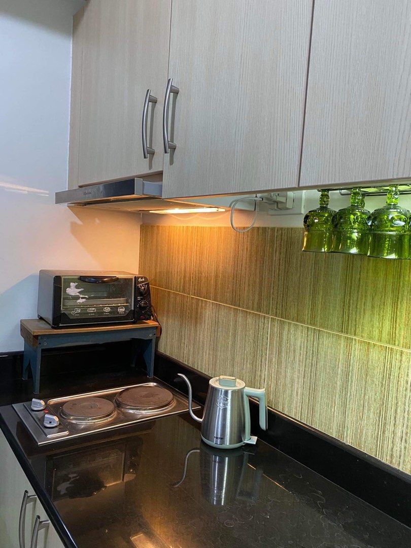 Windo Residences condominium unit for sale (Category: Apartments & Condos) located in Paranaque City. Submitted by jonsnowgeminimanila (Listing ID 1283511495, Image 2). Description: 26 sqm condo unit for sale in Wind Residences, Tagaytay City developed by SMDC End unit on the 6th floor Tower 2 Window facing amenities area Ideal for starting families who can maximize the amenities (swimming pools, kids play area, basketball court, tennis court, ba