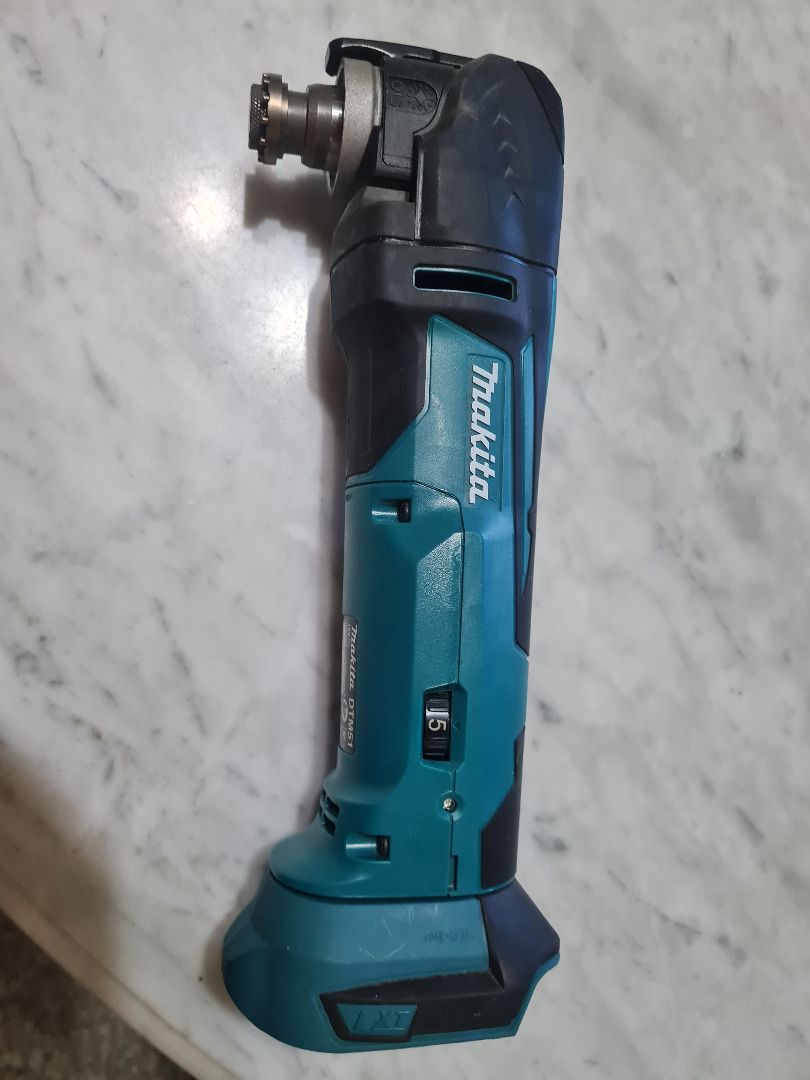 Makita dtm51z 18v lxt hotsell multi tool bare unit