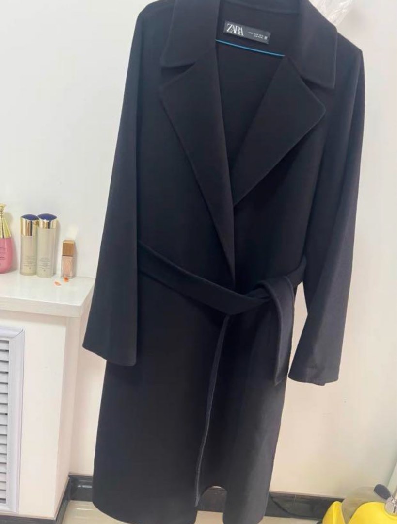 Black wrap coat zara outlet