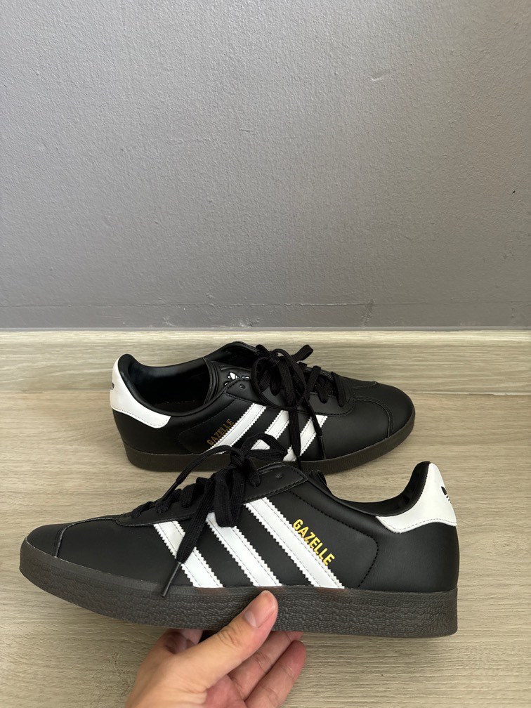 Gazelle sales black trainers
