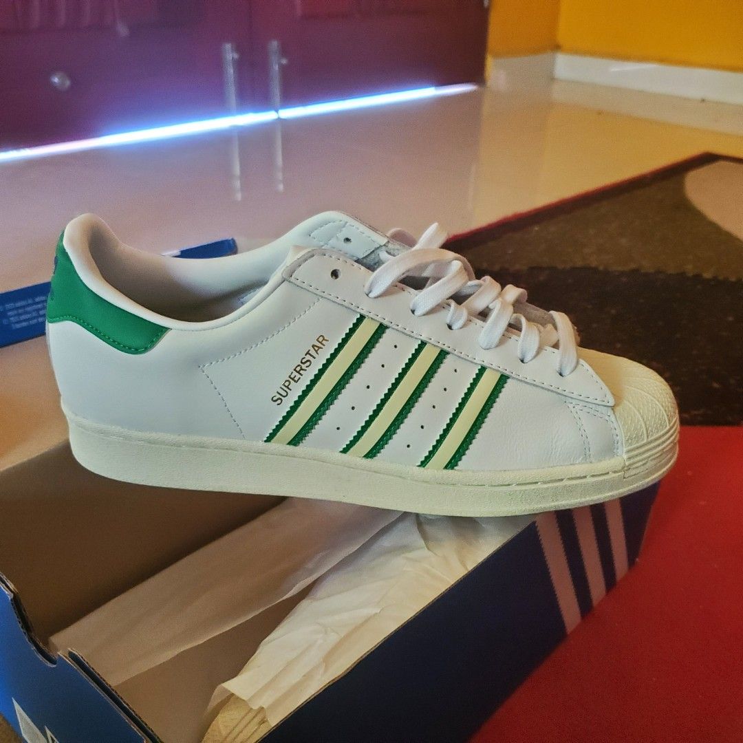 Adidas superstar immagini hot sale