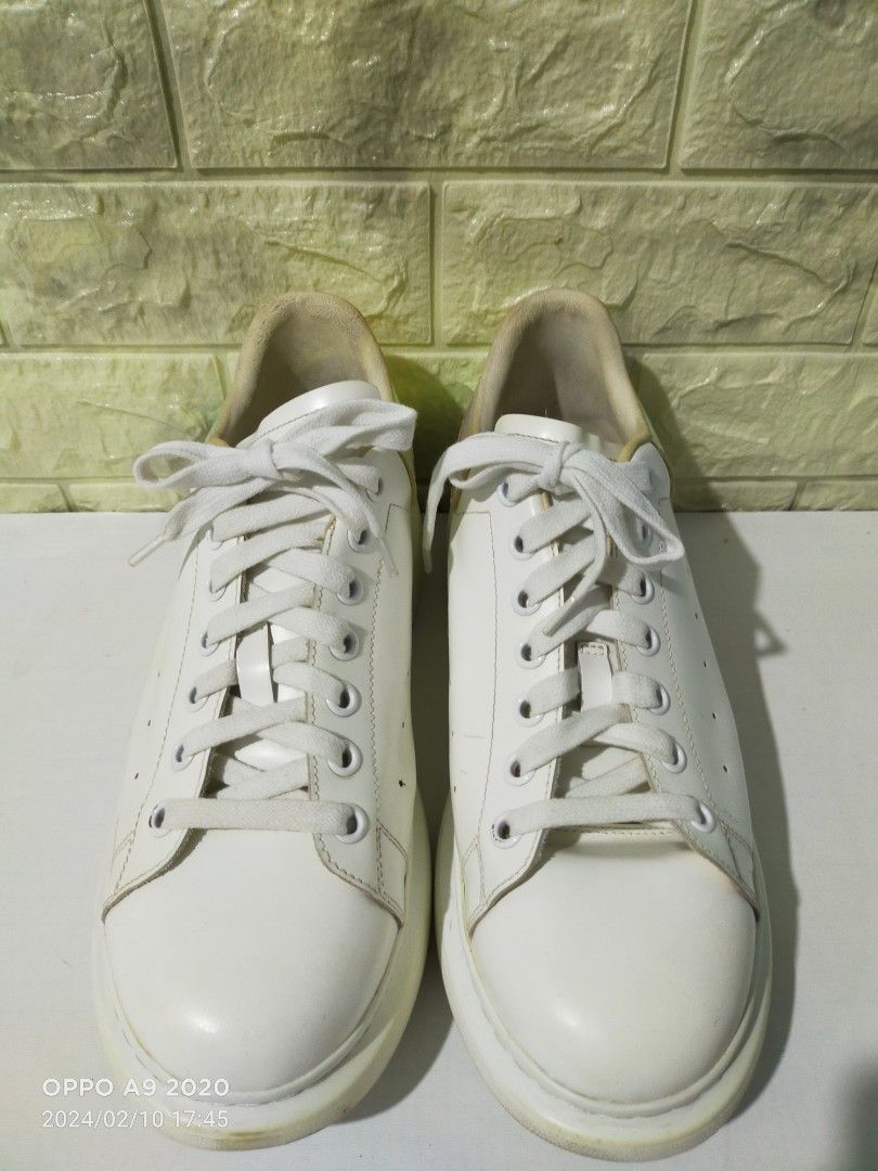 Alexander McQueen White sneakers Rainbow Lace, Women's Fashion, Footwear,  Sneakers on Carousell
