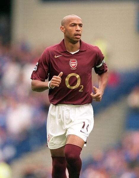 Arsenal 2005 kit top