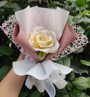 Artificial  Bouquet of Flower