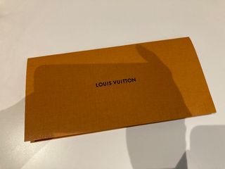 (Category: ) located in . Submitted by theocclosetmanila (Listing ID 1285898960, Image 1). Description: .