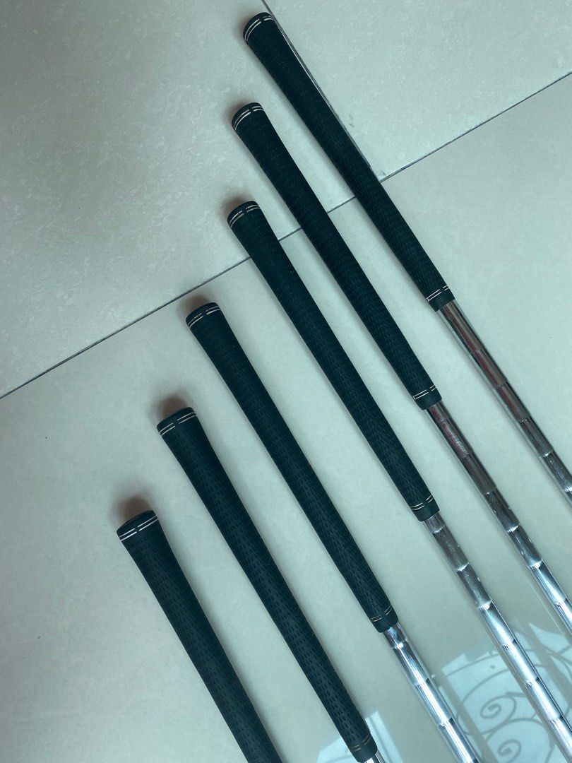 Beginner Golf Irons Ping i10, Sports Equipment, Sports & Games, Golf on