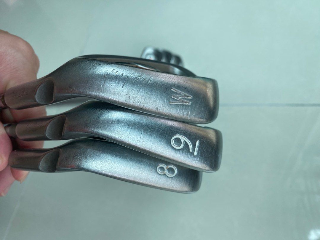 Beginner Golf Irons Ping i10, Sports Equipment, Sports & Games, Golf on