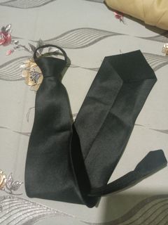 Black zipper necktie/