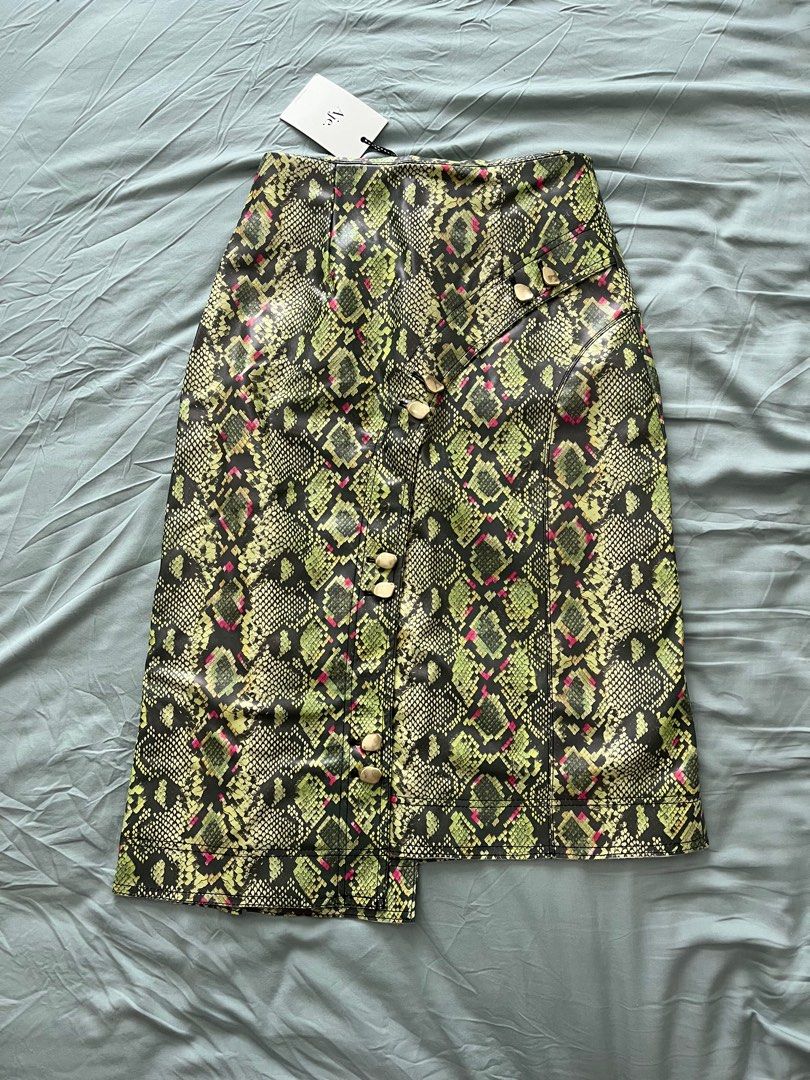 Coloured snake deals print skirt