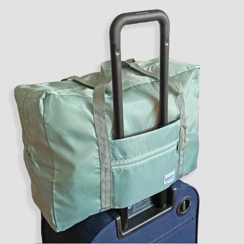 Bossini store overnight bag