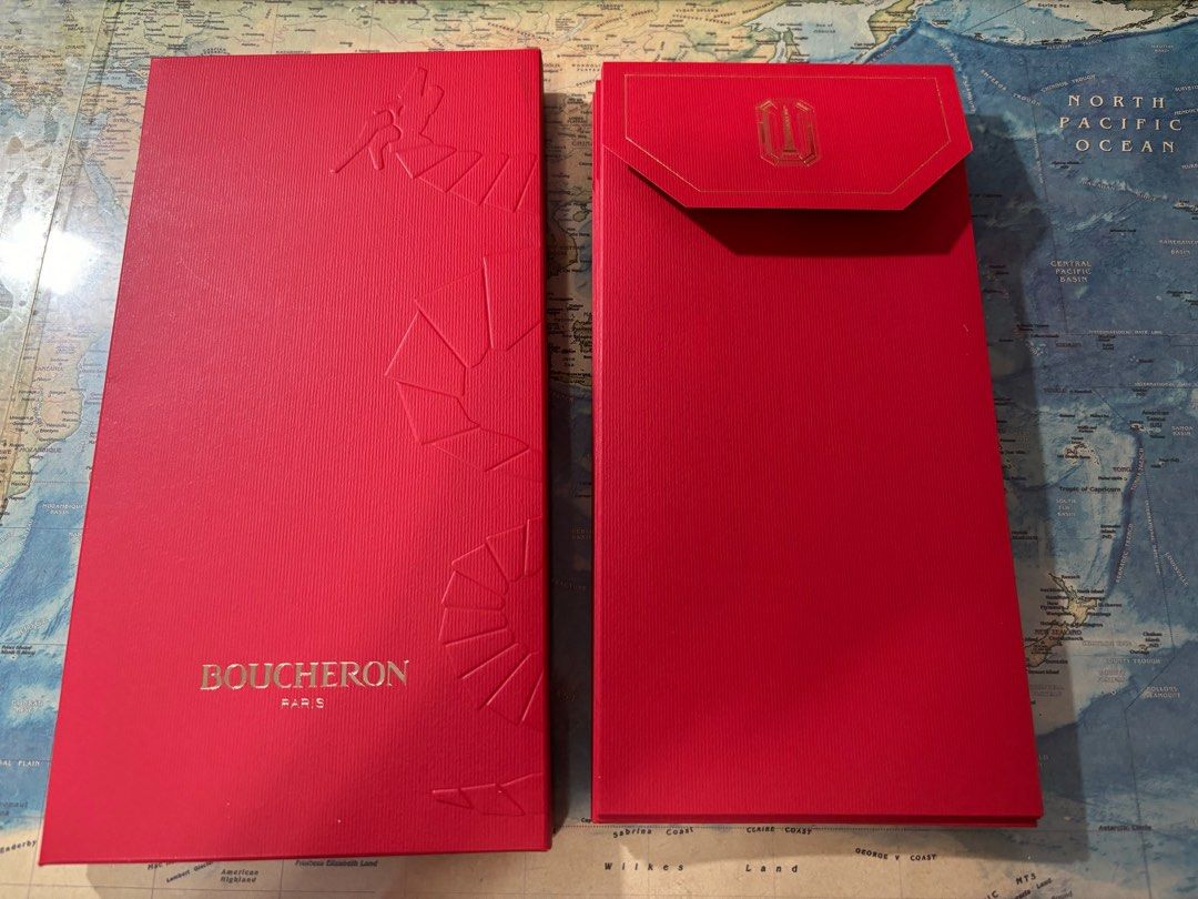 BOUCHERON 2024 紅包, 名牌精品, 精品配件在旋轉拍賣