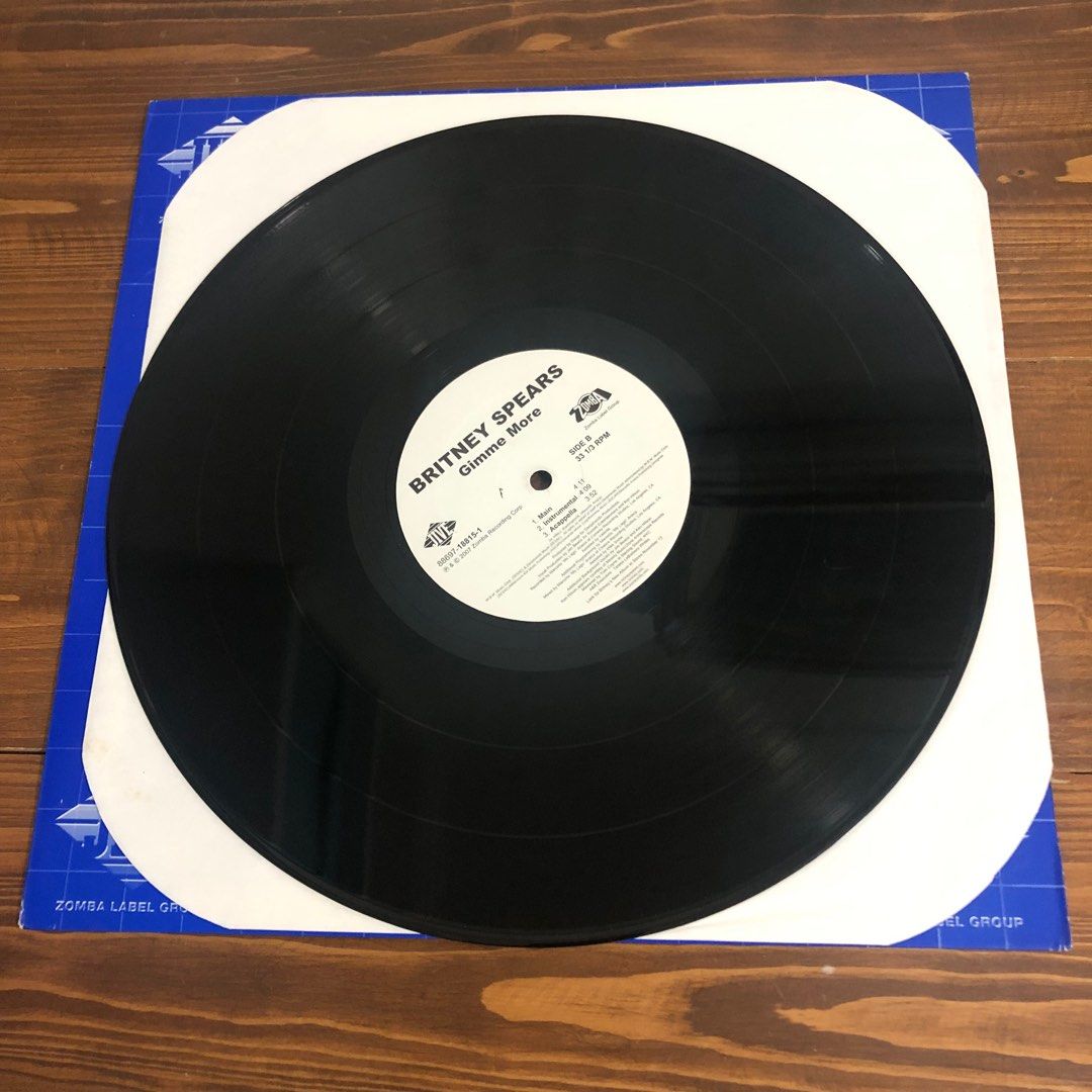 BRITNEY SPEARS ‘GIMME MORE’ (Category: Vinyls) located in Cainta. Submitted by e.collections (Listing ID 1285937028, Image 3). Description: Britney Spears ‘Gimme More’ 12-inch vinyl single Disc condition: excellent Sleeve condition: excellent .