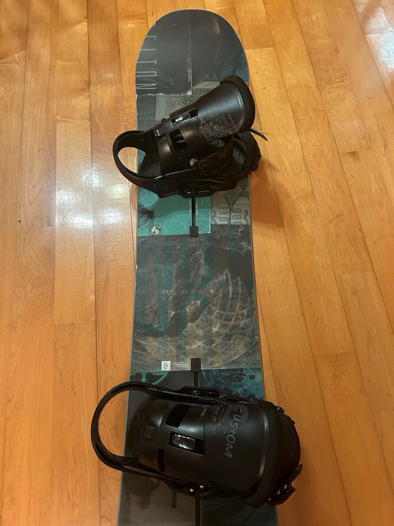 Burton snowboard 155 + binding (All mountain 全能滑雪單板+固定器