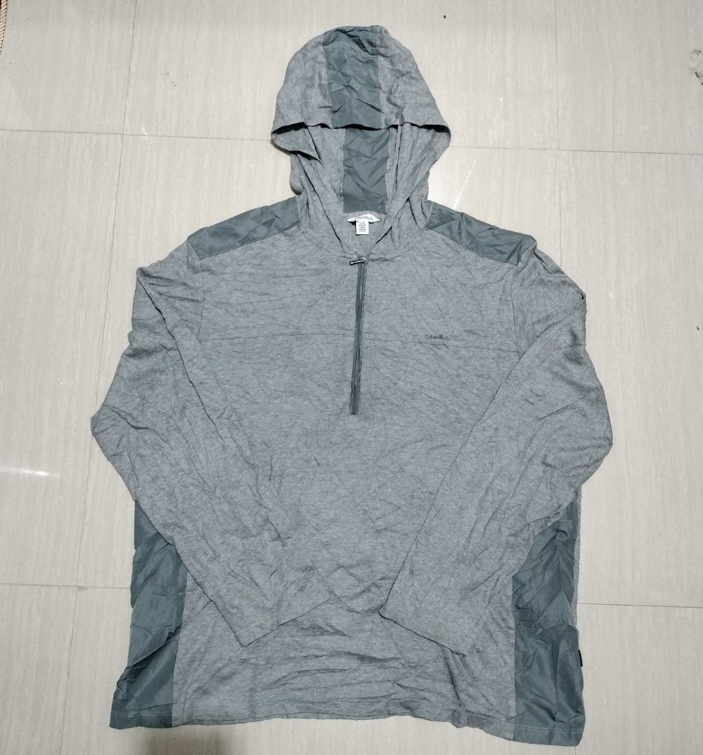 CALVIN KLEIN HOODED LONG SLEEVE Men s Fashion Tops Sets Tshirts Polo Shirts on Carousell