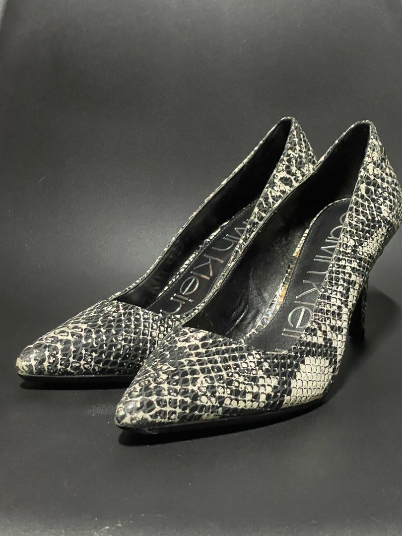 Calvin klein cheap snakeskin heels