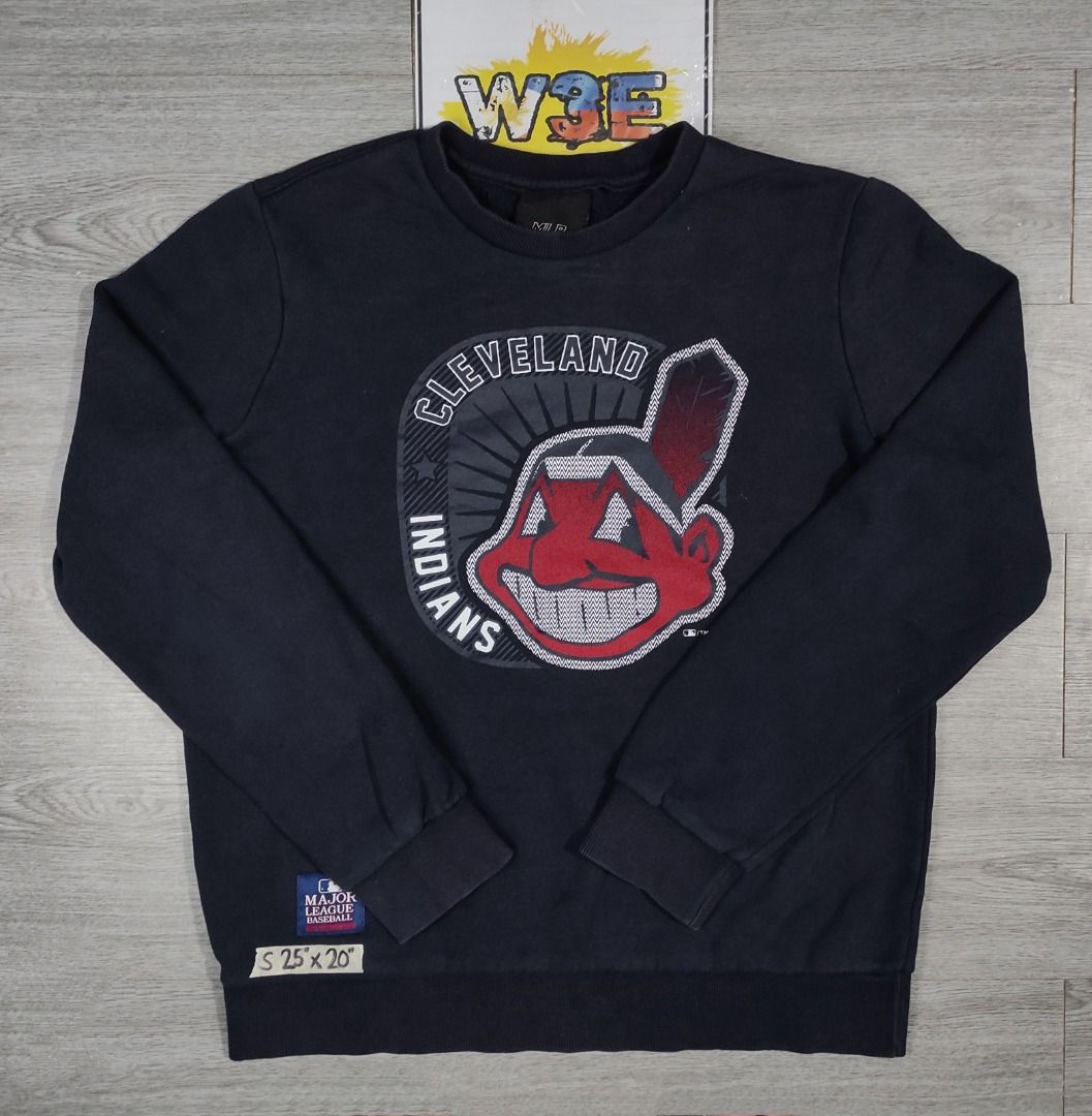 CLEVELAND INDIANS CHIEF WAHOO SMALL CREW NECK - MLB (Category: Coats, Jackets and Outerwear) located in Las Pinas. Submitted by w3e_ph_select_shop (Listing ID 1285962293, Image 1). Description: COLOR RATE 9.5/10 PRINT NEED WASH.