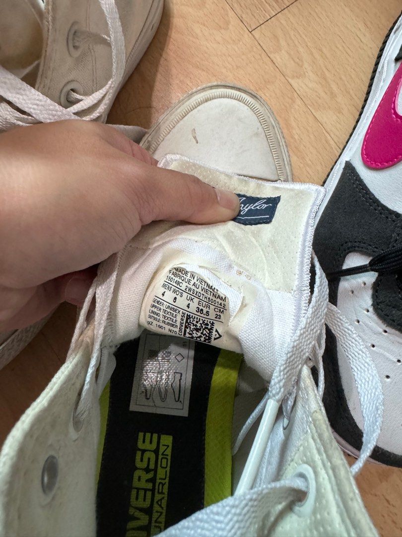 Converse toms store