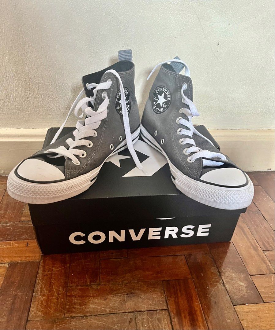 Converse 8.5 womens grey top