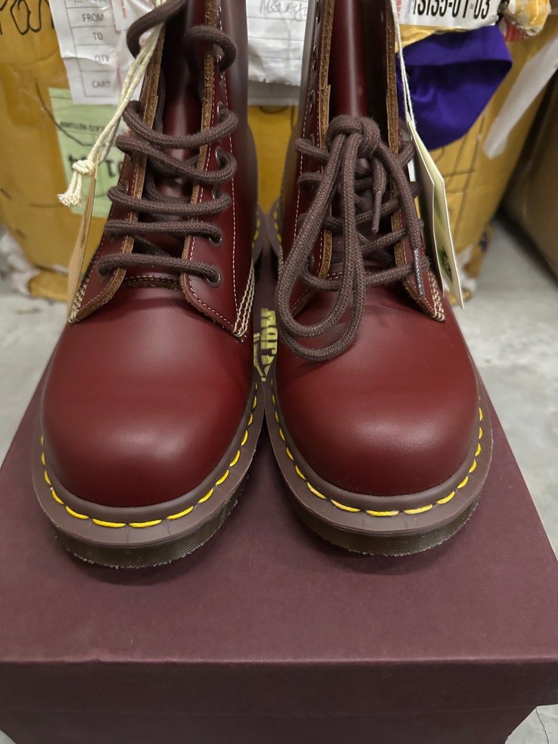 Dr martens oxblood vs cherry red clearance