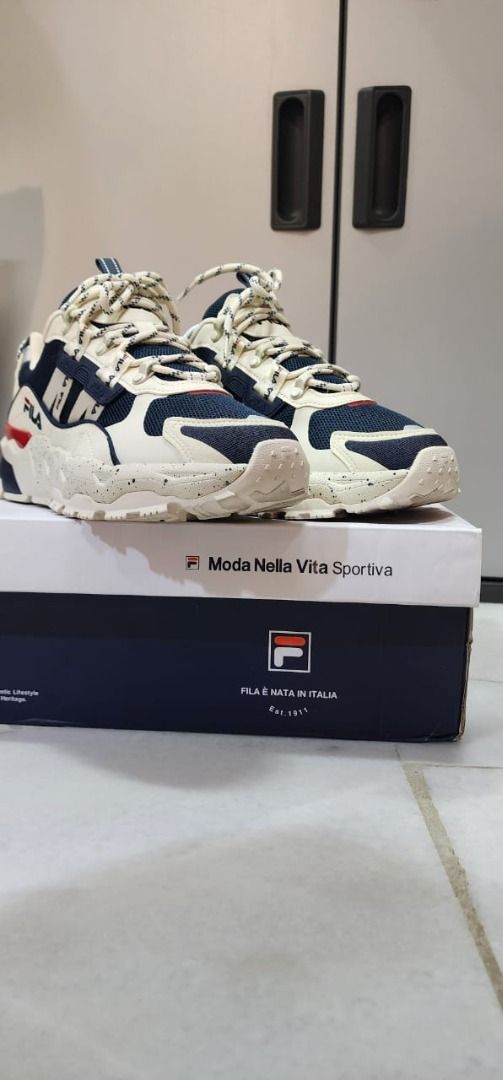 Fila dad shop shoes men