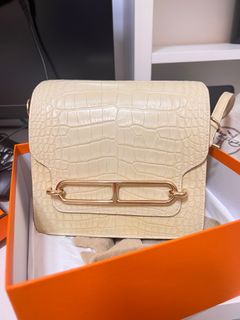 （分類：）位於 。 由 phoebesai 提交（商品編號 1264790868，圖片 1）。簡介： 。
