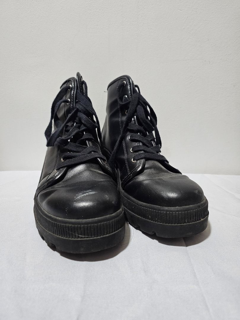 H M Boots Size 9 Women s Fashion Footwear Boots on Carousell