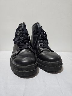 H&m store ph boots