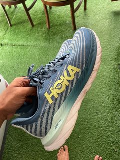 New Balance Spikes Vazee Sigma Pride and Glory Limited Edition